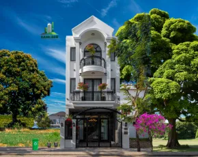 Nhà phố mặt tiền 5m